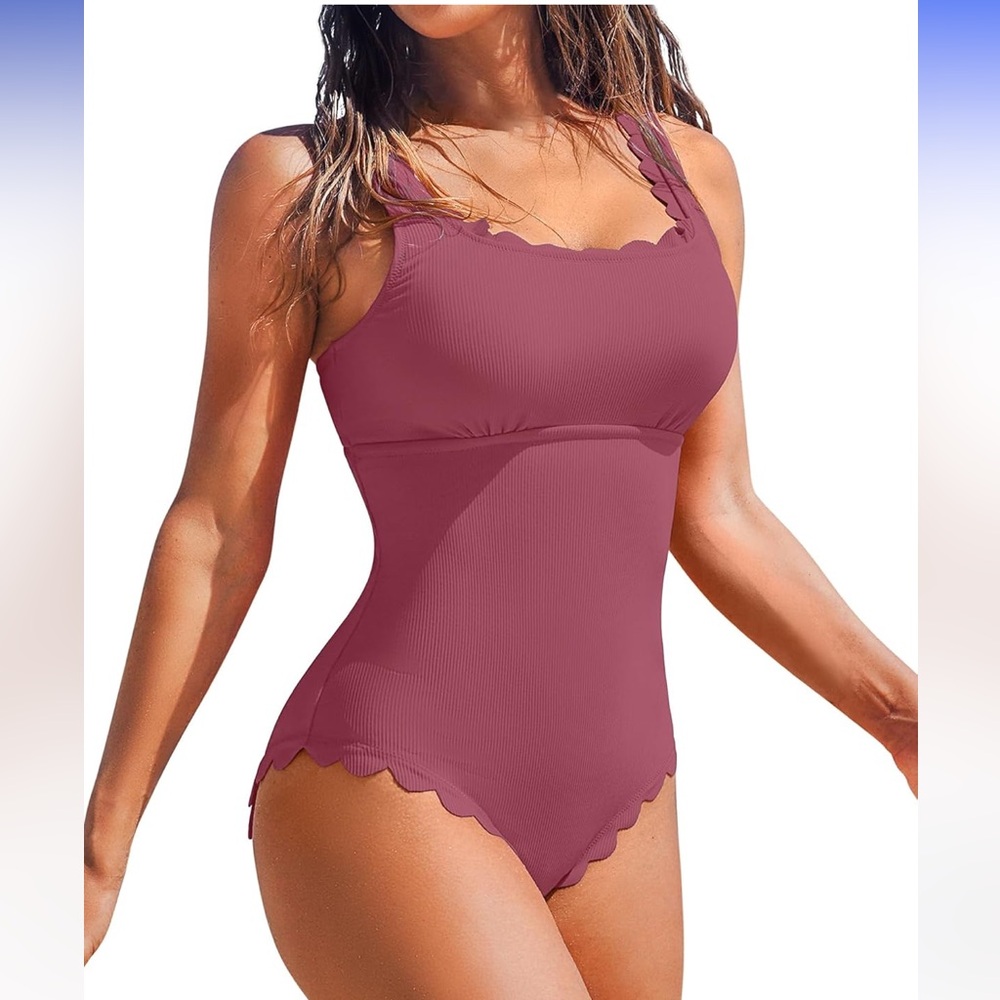 Charmo Women's Scalloped Ribbed One Piece Swimsuit Mauve Women’s Size Large NWT